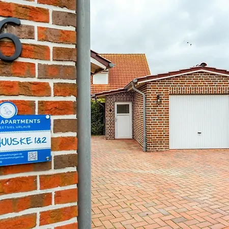Friesenhuuske Krummhörn