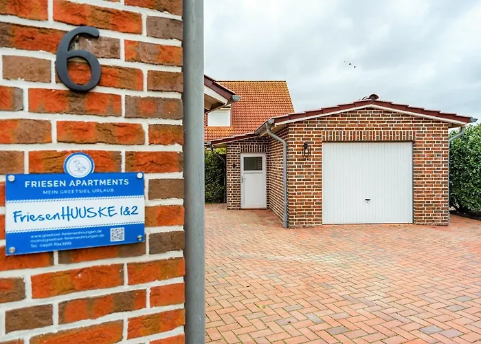 Friesenhuuske Krummhörn